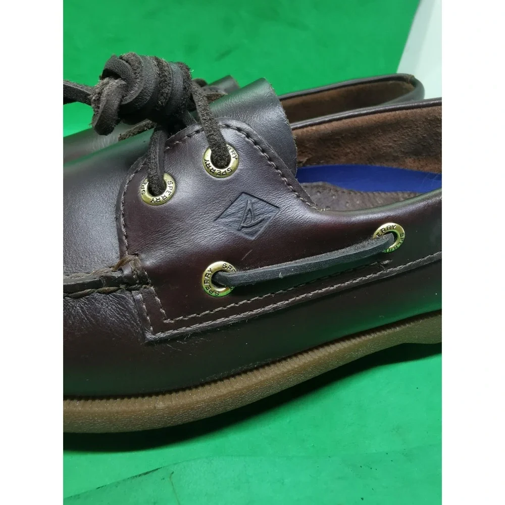 Sperry these have